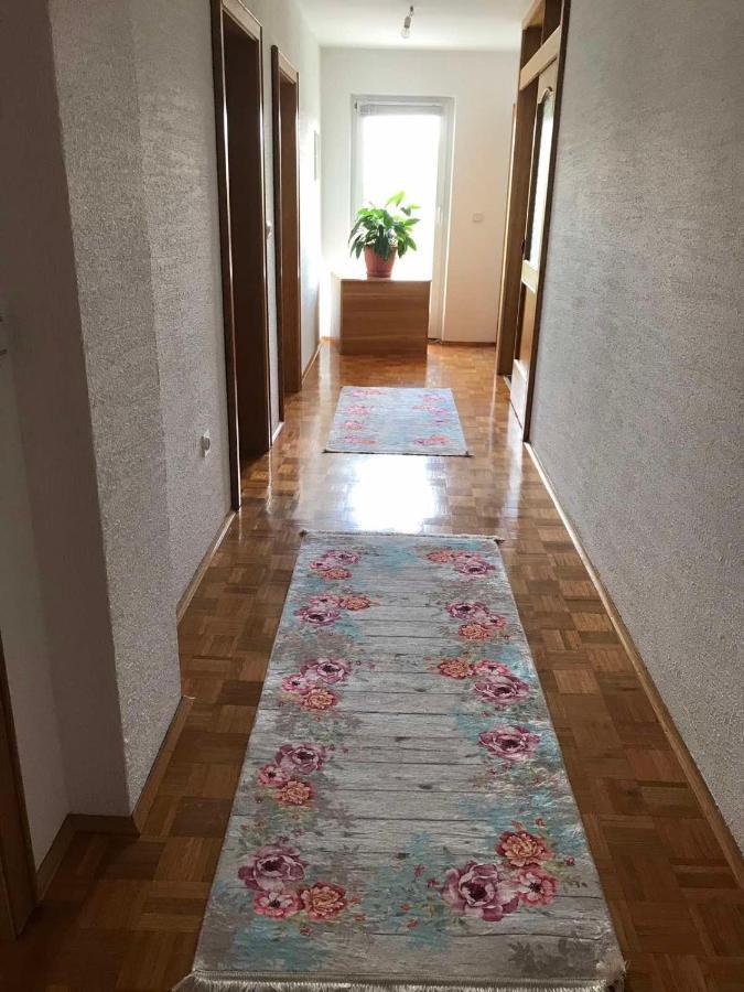 Ferienwohnung Sobe Lara Gradacac Exterior foto